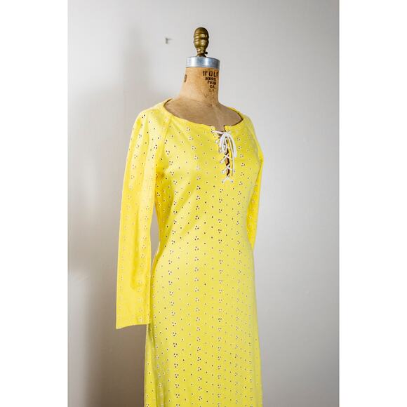 Vintage 70s Yellow Eyelet Lace Cotton Maxi Dress Lace Up Bodice, Hippie Boho SM - Picture 12 of 12
